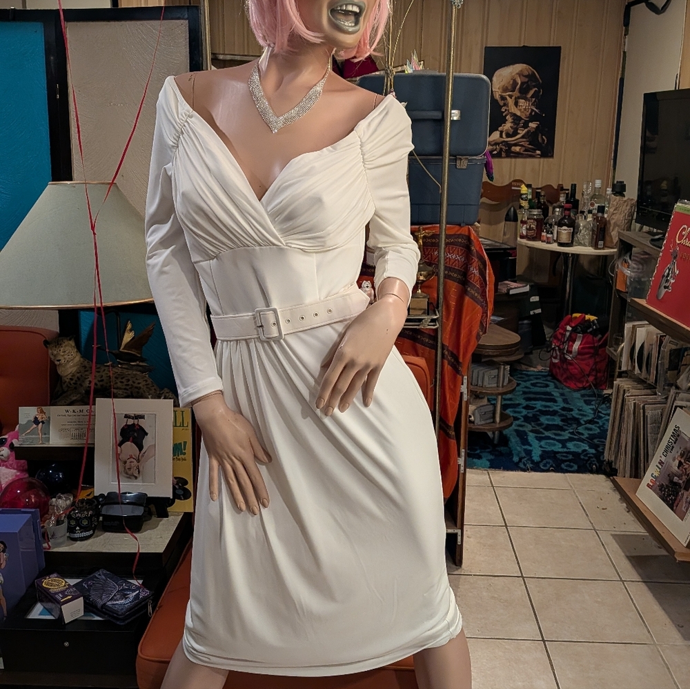 Vixen by Micheline Pitt White Long Sleeve Dress